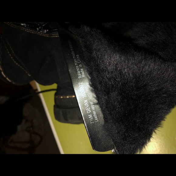 Naturalizer boots. - Picture 6 of 8